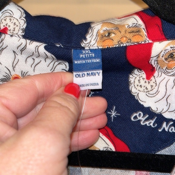 Old Navy ladies size XXL Petite navy blue flannel pajama set NWT’s. Santa theme - Picture 5 of 13